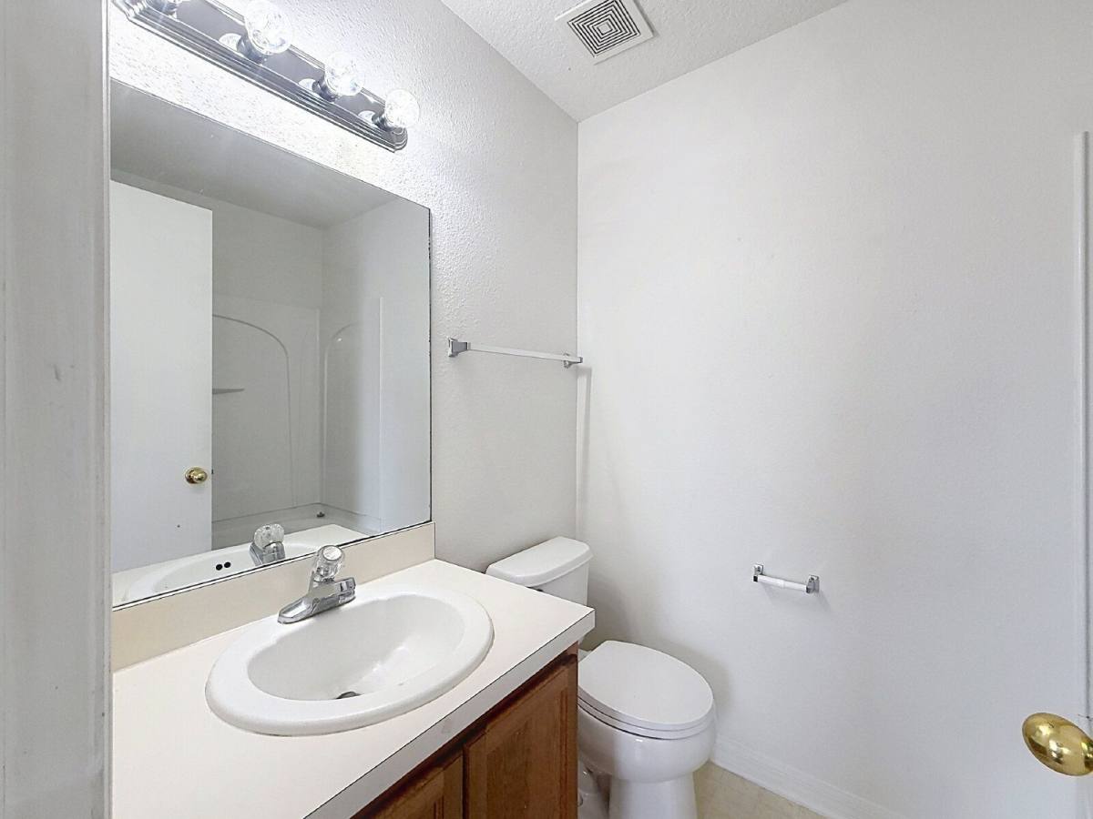 Townhouse for rent at 8723 Sheldon Creek Blvd, Tampa, FL 33615