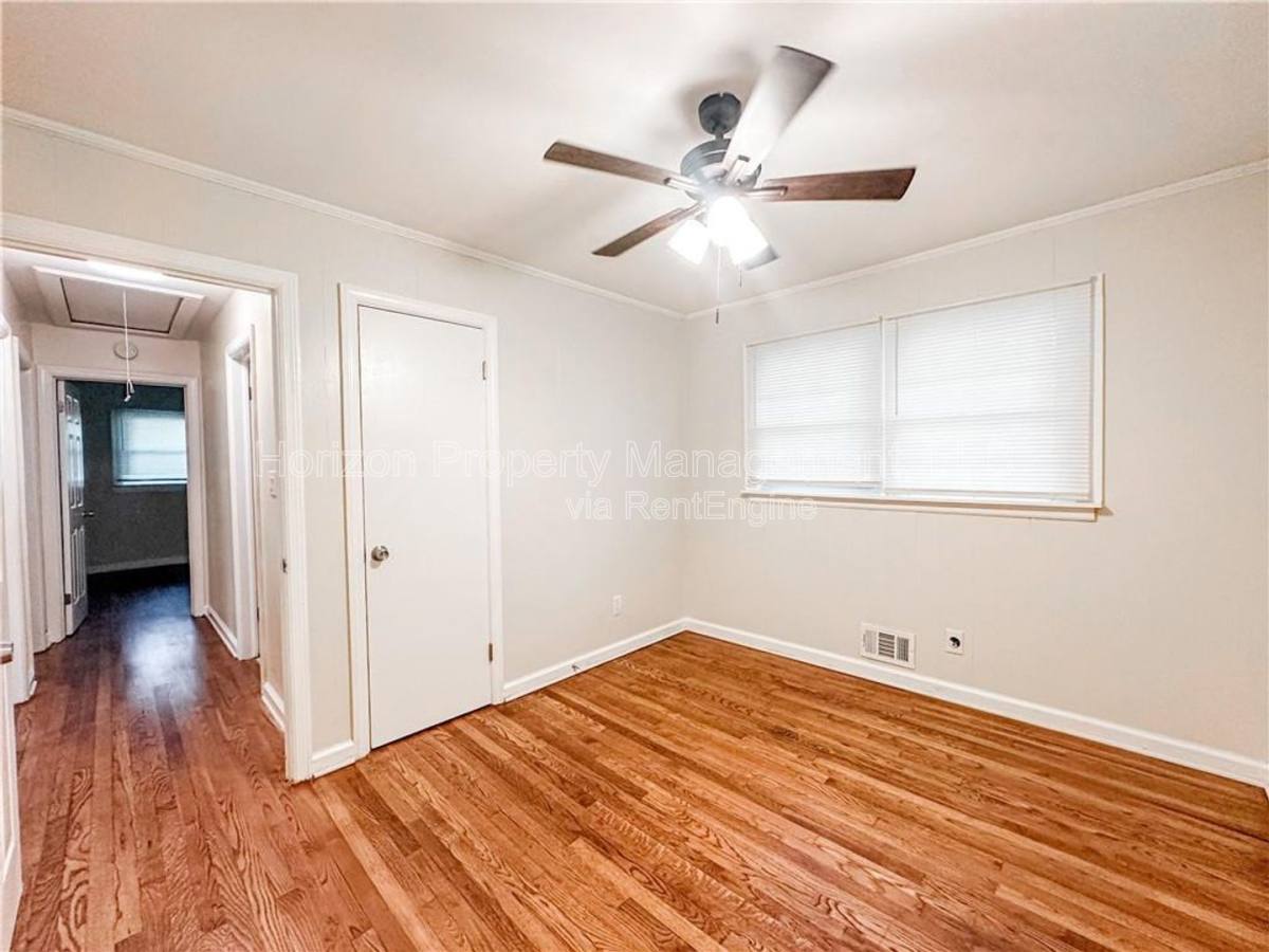 House for rent at 6057 Dodgen Rd SW, Mableton, GA 30126