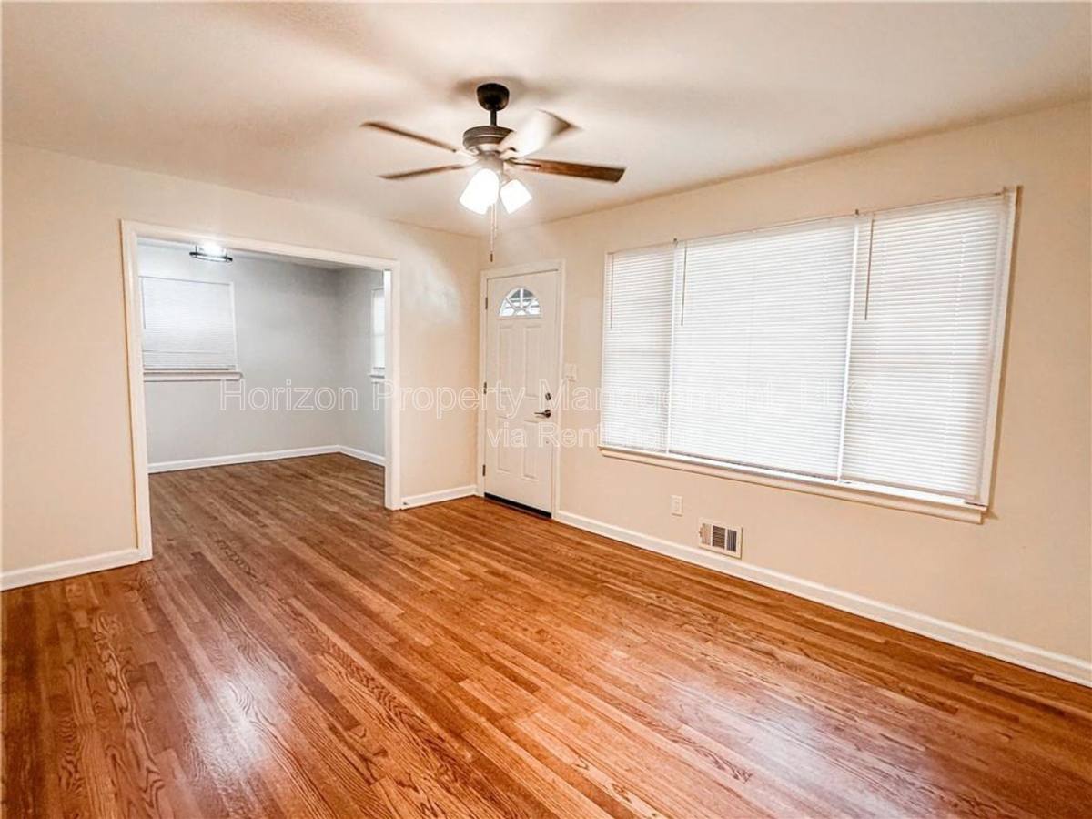 House for rent at 6057 Dodgen Rd SW, Mableton, GA 30126