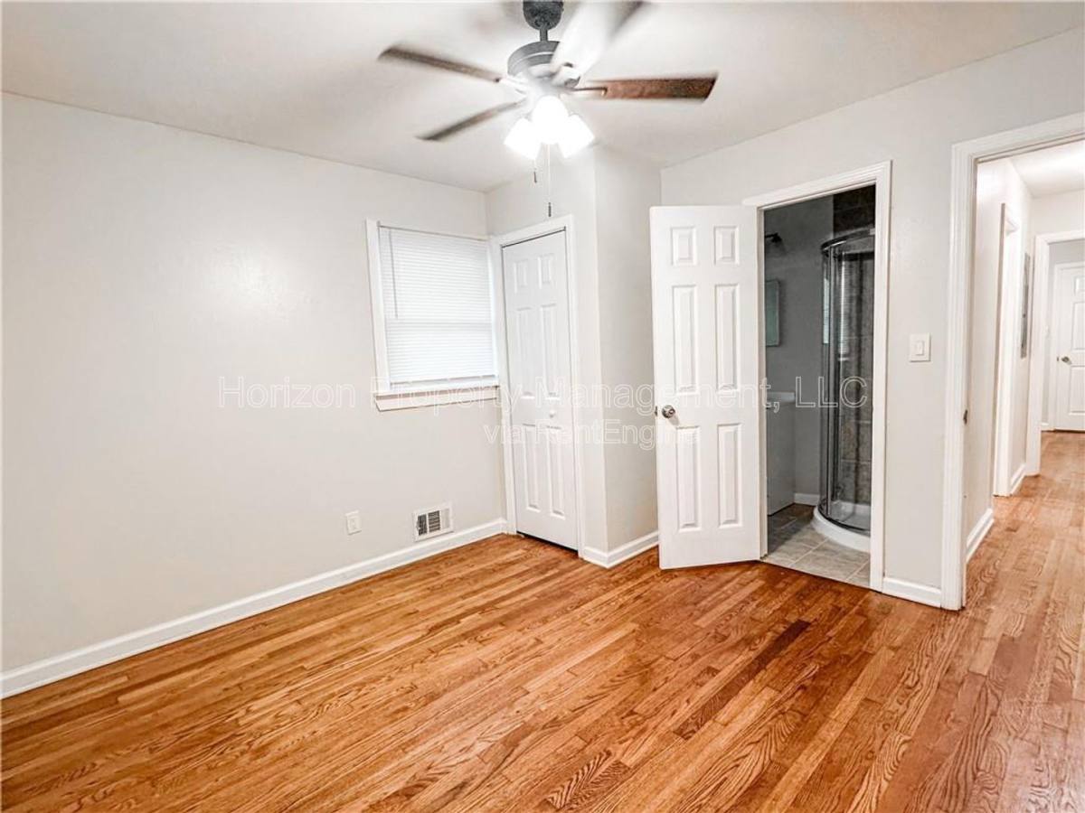 House for rent at 6057 Dodgen Rd SW, Mableton, GA 30126