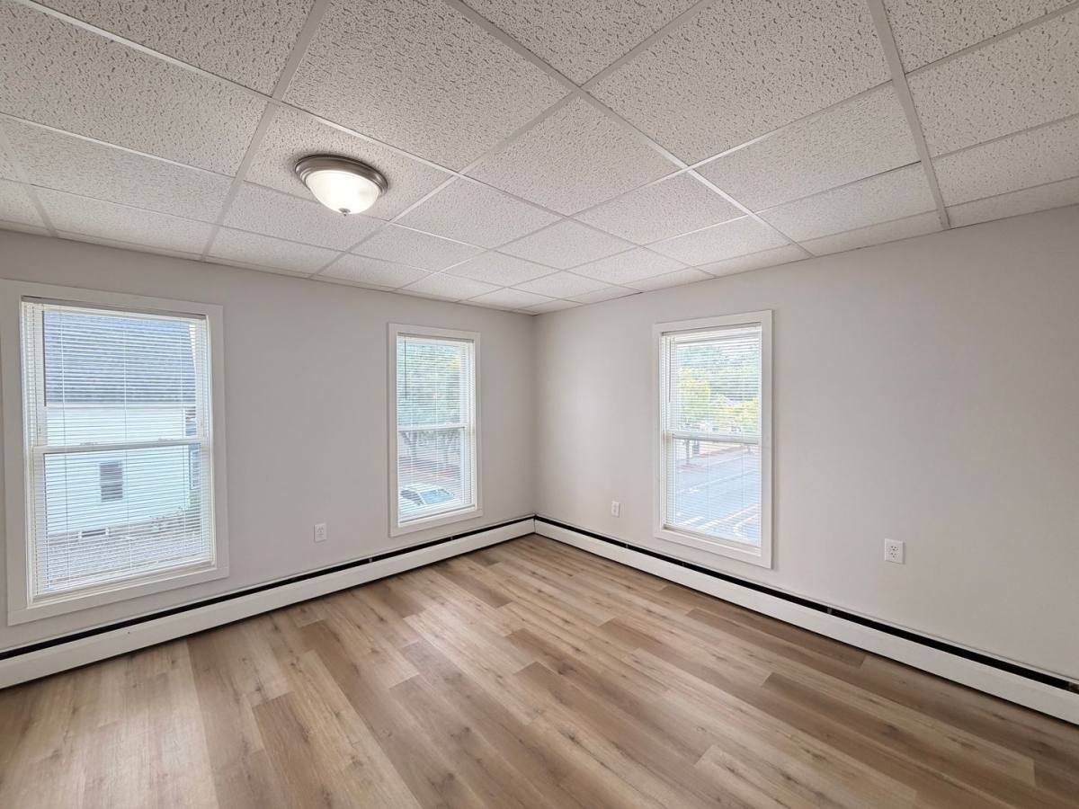 Apartment for rent at 659 Chestnut St #2, Manchester, NH 03104