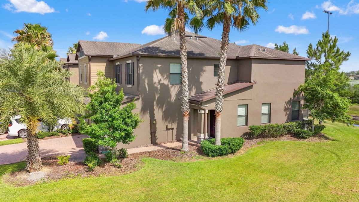 Townhouse for rent at 3281 Gentle Dell Court, Wesley Chapel, FL 33543