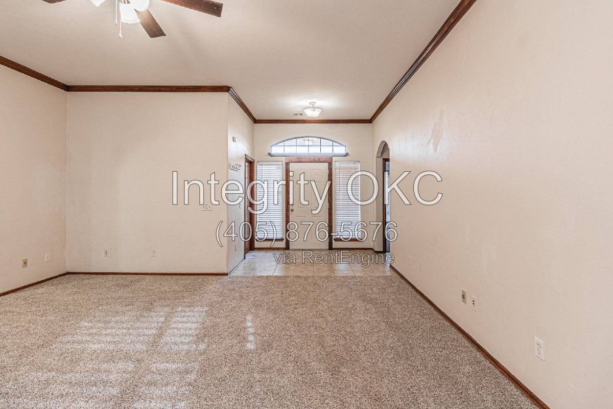 House for rent at 2621 Jefferson Dr, Oklahoma City, OK 73160