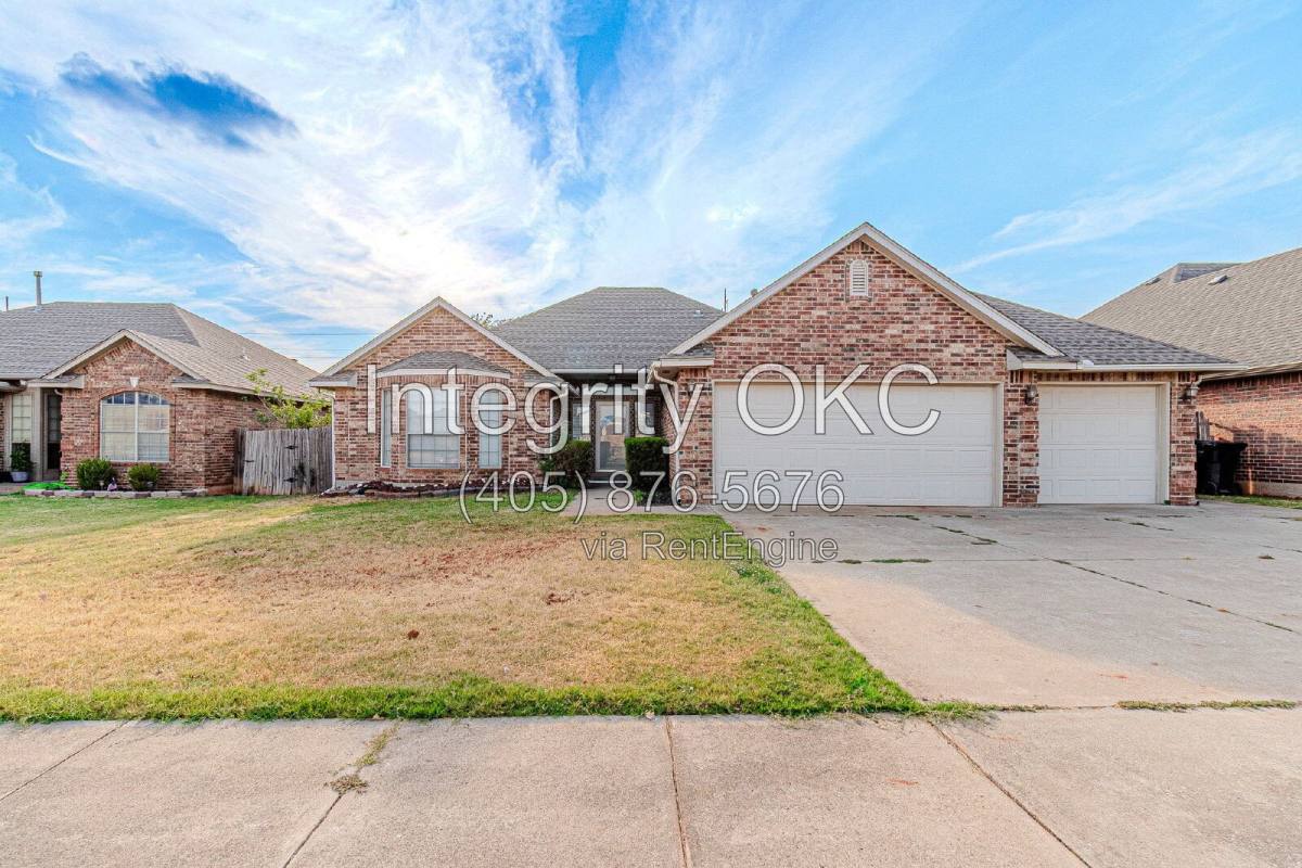House for rent at 2621 Jefferson Dr, Oklahoma City, OK 73160