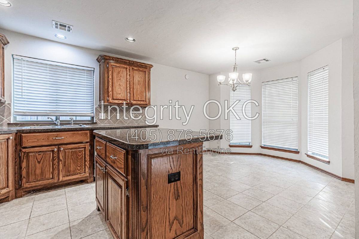 House for rent at 2621 Jefferson Dr, Oklahoma City, OK 73160