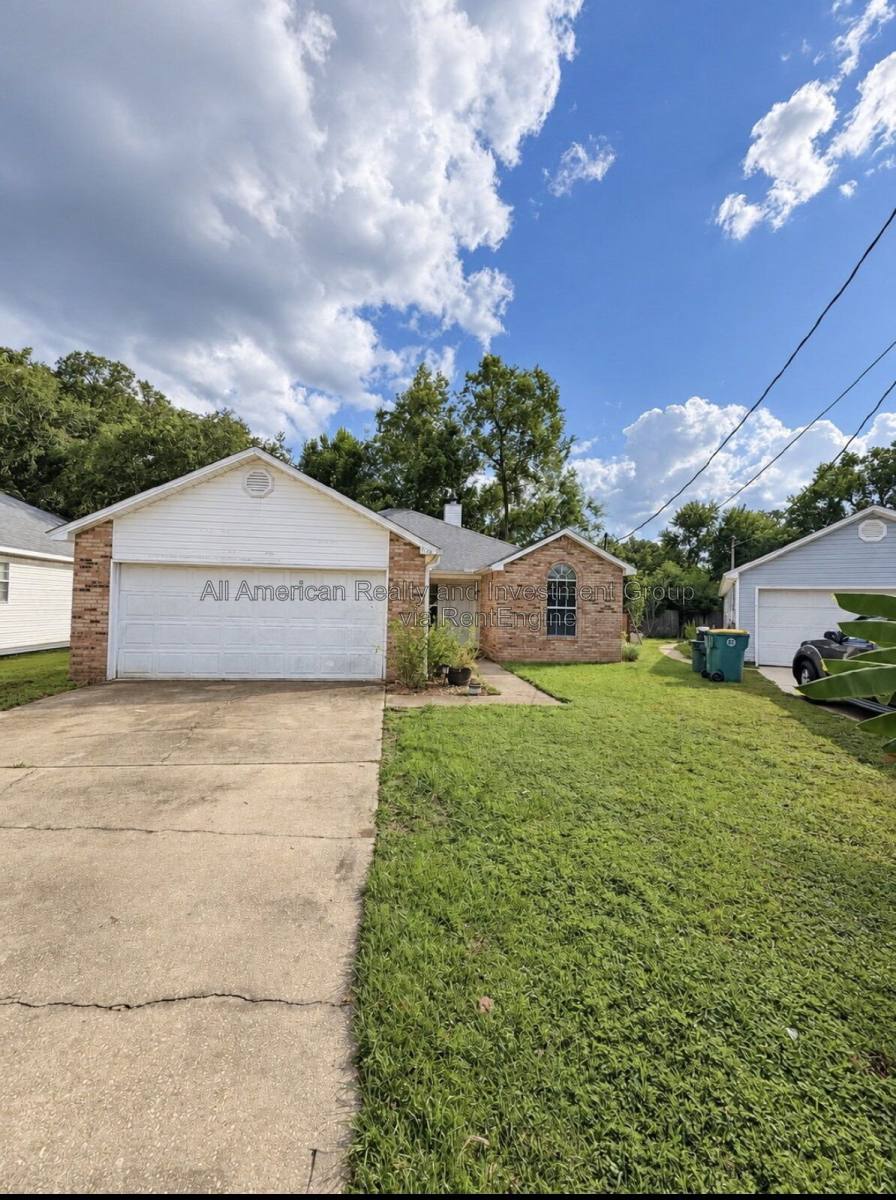 House for rent at 968 Southern Oaks Court, Fort Walton Beach, FL 32547