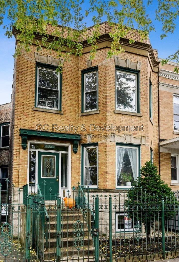 2329 N Sacramento Ave #1, Chicago, IL 60647
