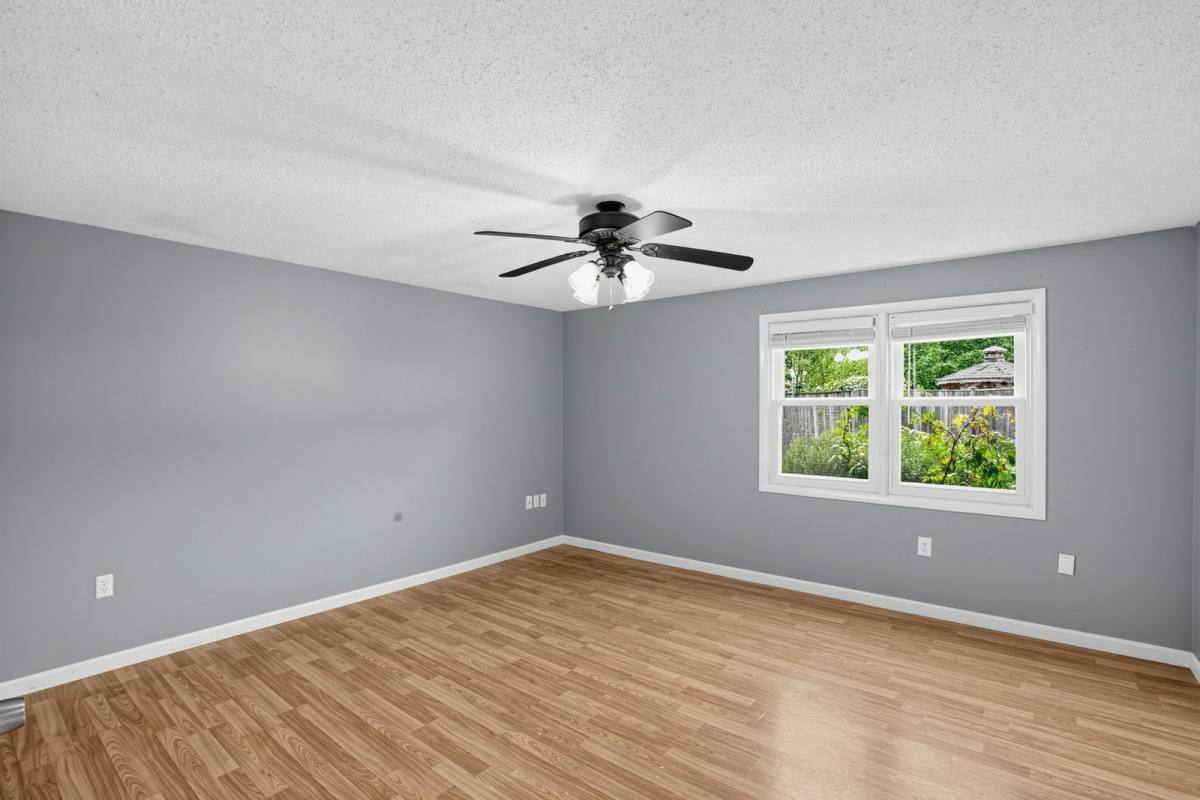 Apartment for rent at 5030 Nicholas Rd, Waldorf, MD 20601