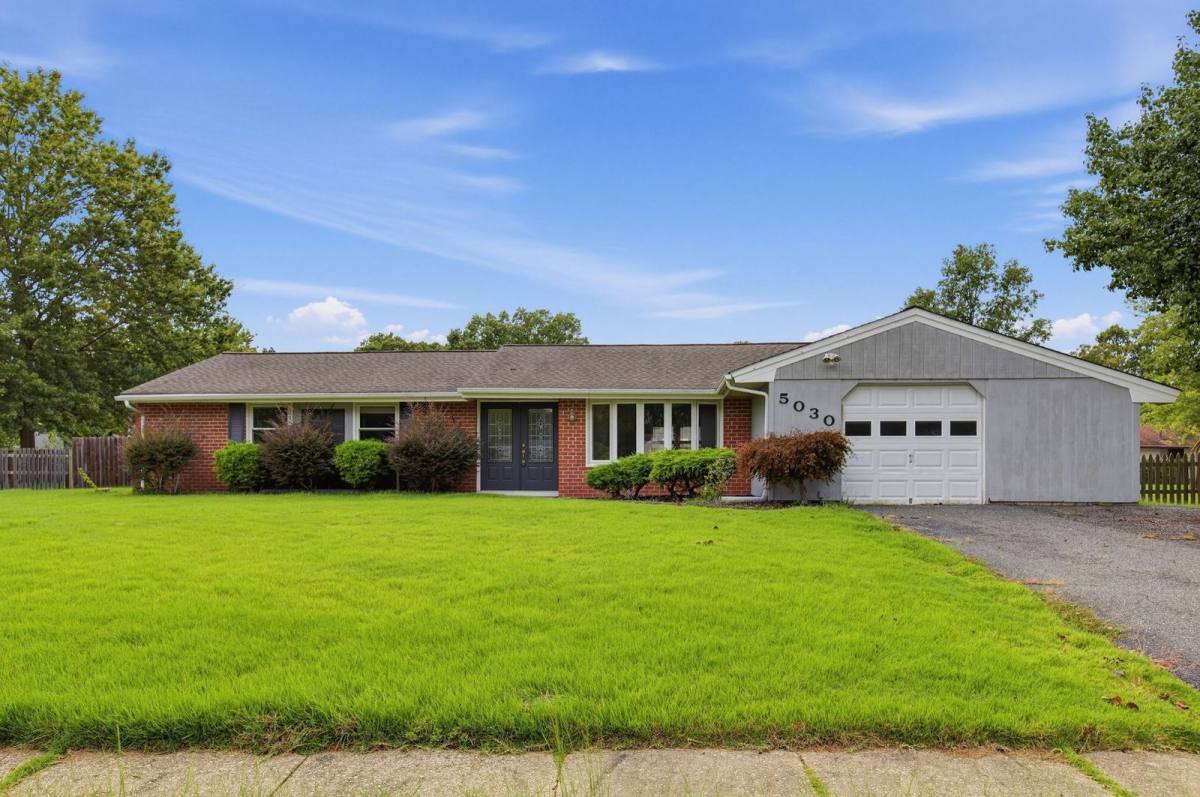 Apartment for rent at 5030 Nicholas Rd, Waldorf, MD 20601