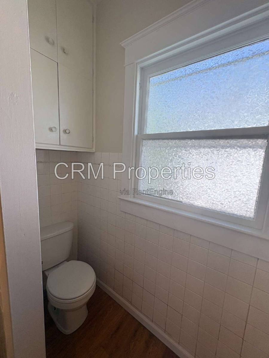 House for rent at 1005 N Indiana Ave, Kokomo, IN 46901