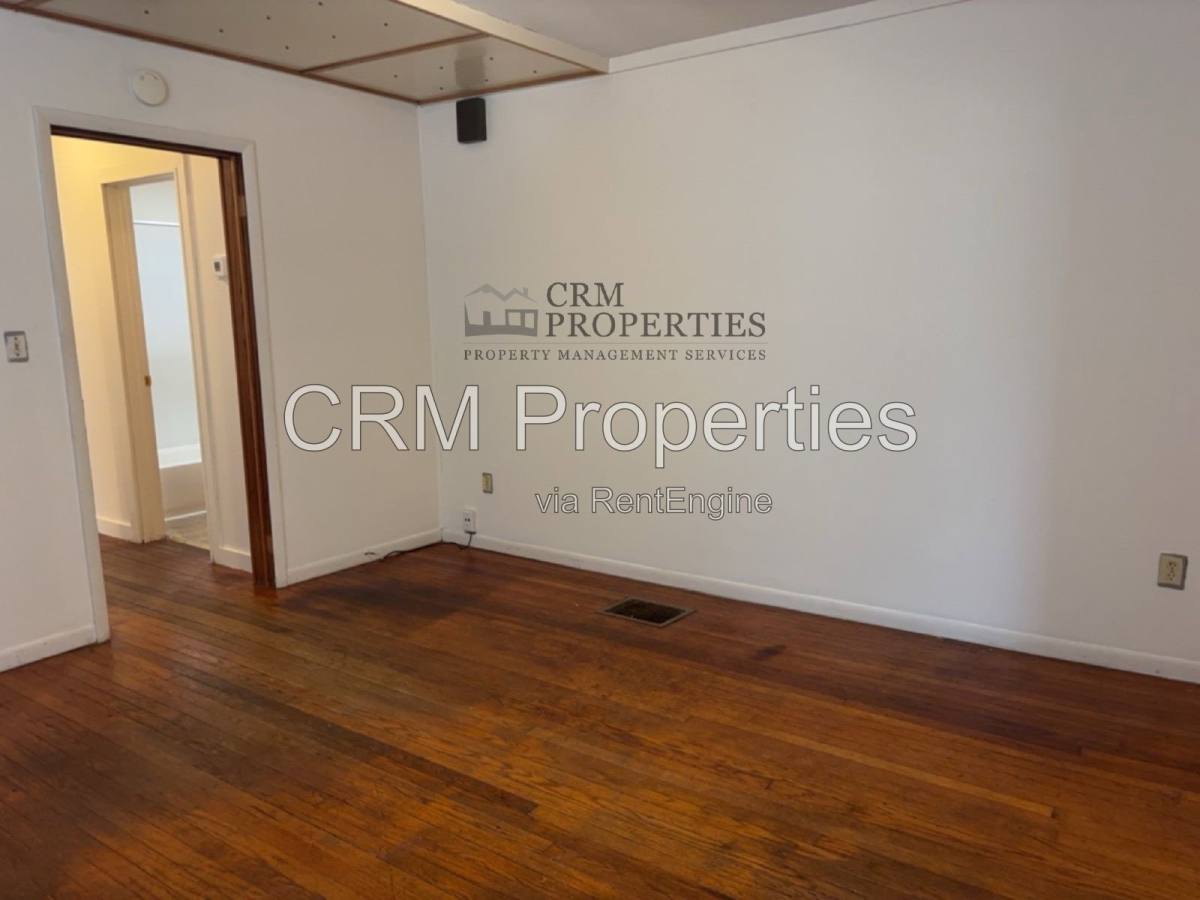 Apartment for rent at 1107 W Walnut St #1, Kokomo, IN 46901