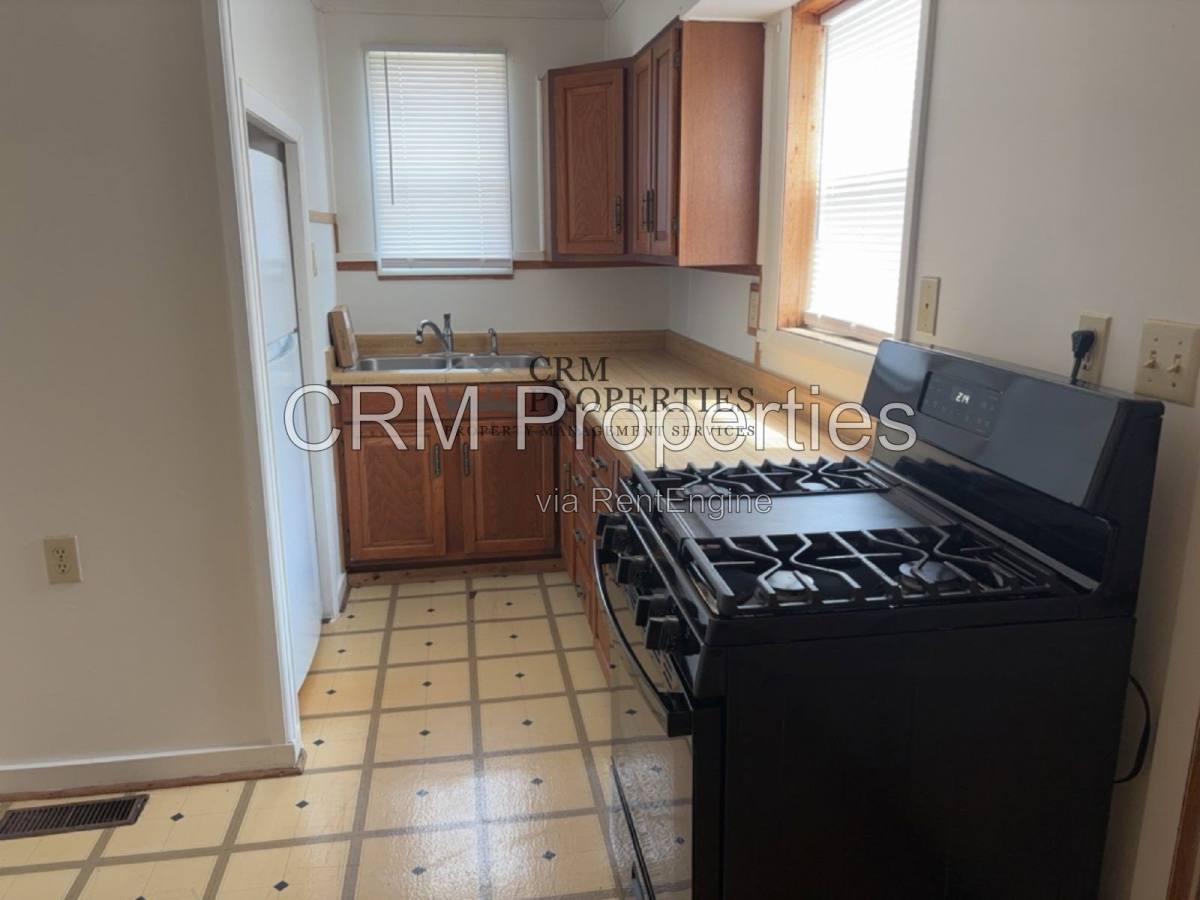 Apartment for rent at 1107 W Walnut St #1, Kokomo, IN 46901