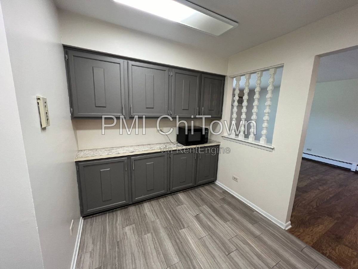 Condo for rent at 3 Echo Court #5, Vernon Hills, IL 60061