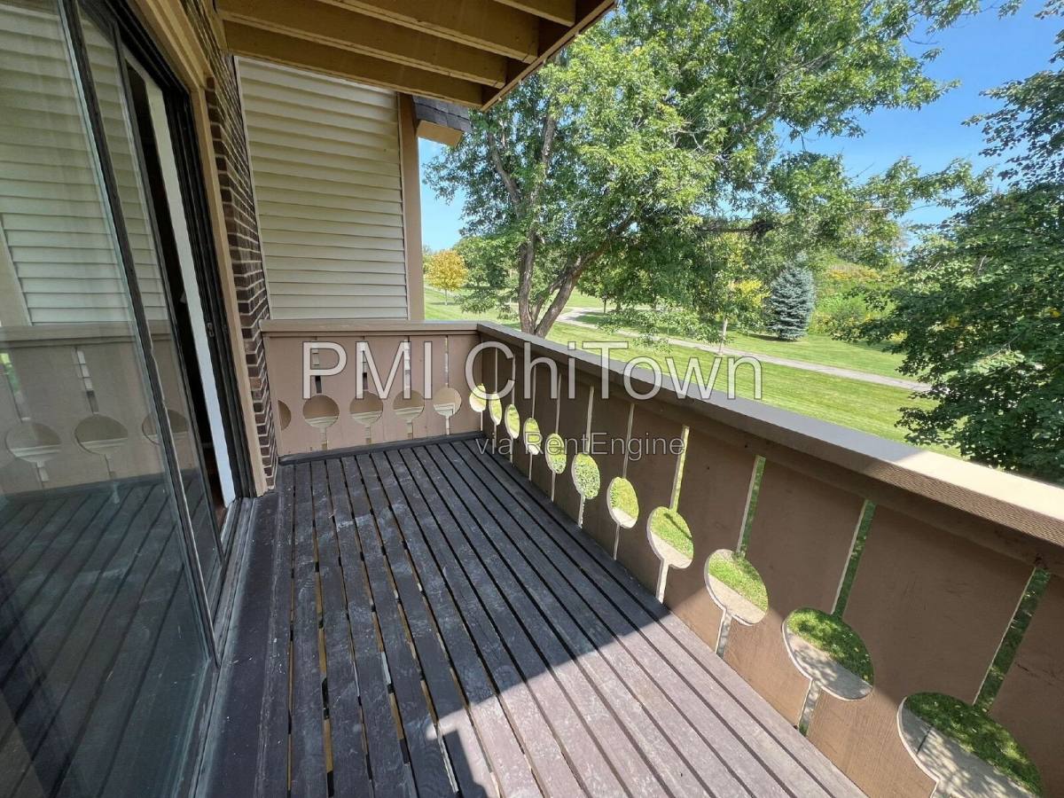 Condo for rent at 3 Echo Court #5, Vernon Hills, IL 60061