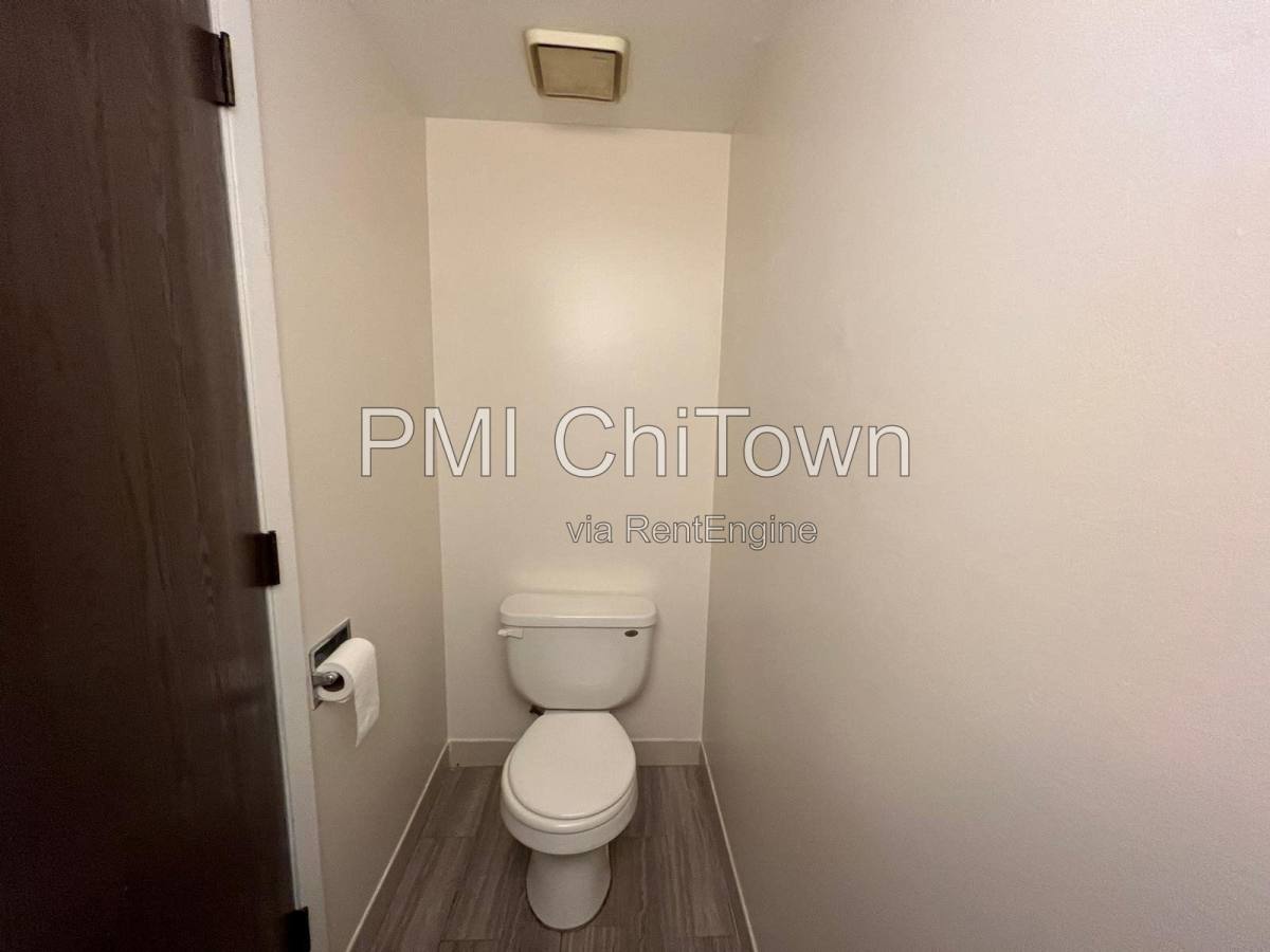 Condo for rent at 3 Echo Court #5, Vernon Hills, IL 60061