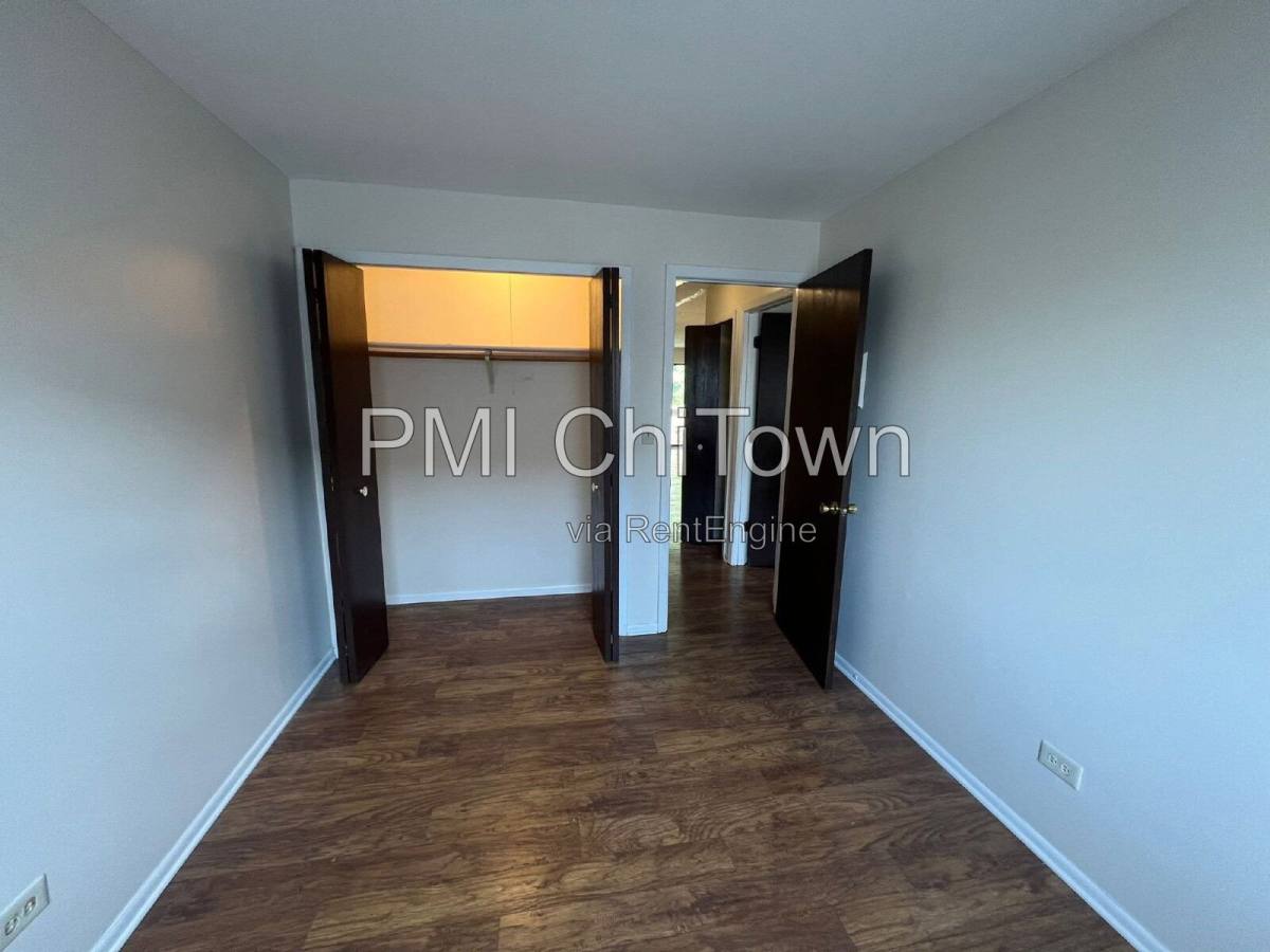 Condo for rent at 3 Echo Court #5, Vernon Hills, IL 60061