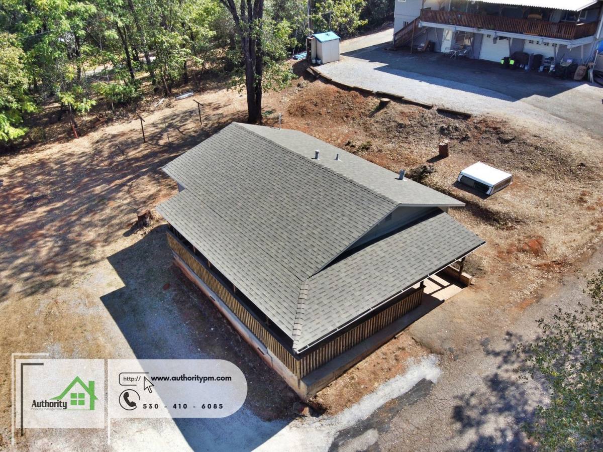 House for rent at 4071 Vallecito St, Shasta Lake, CA 96019