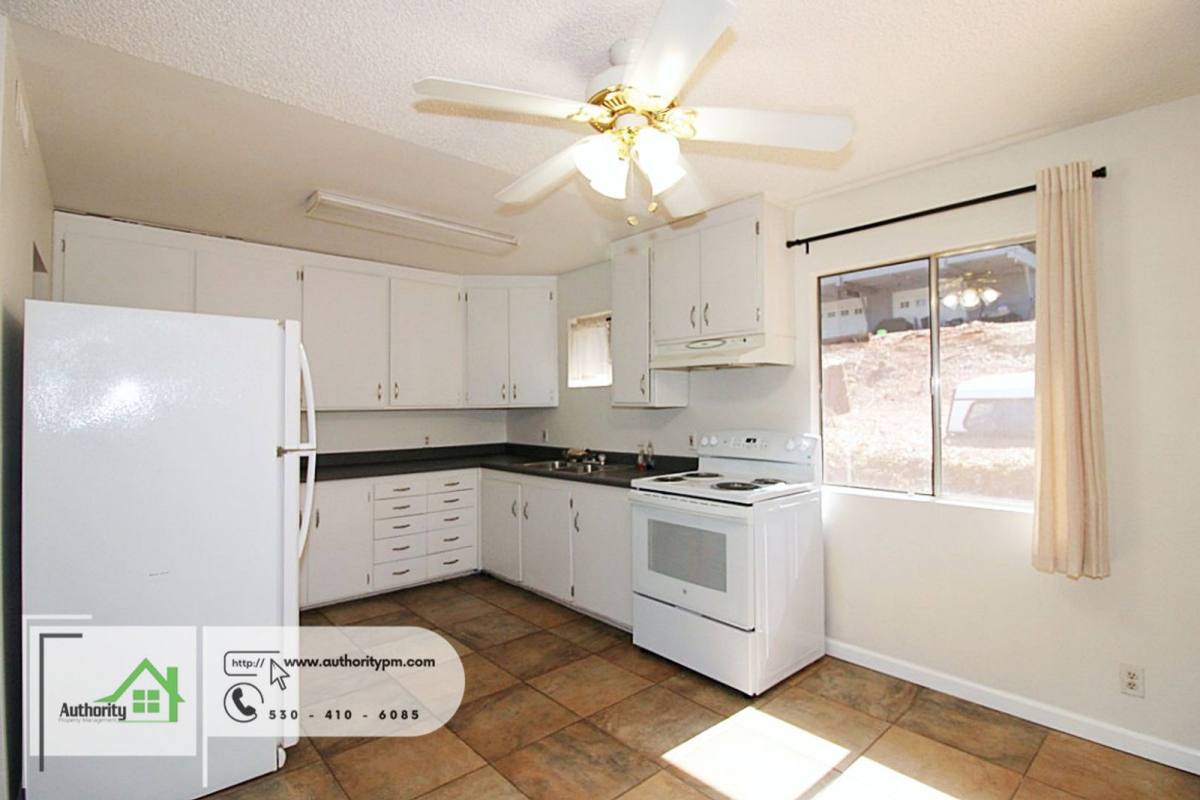House for rent at 4071 Vallecito St, Shasta Lake, CA 96019