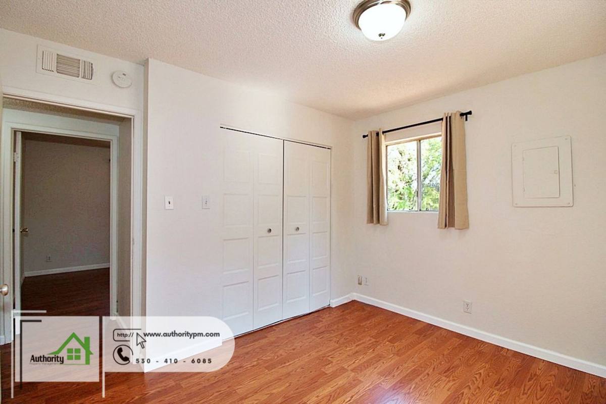 House for rent at 4071 Vallecito St, Shasta Lake, CA 96019