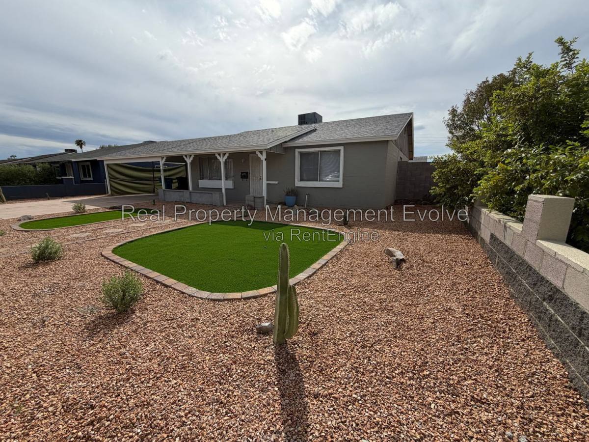 House for rent at 2518 N 58th Dr, Phoenix, AZ 85035
