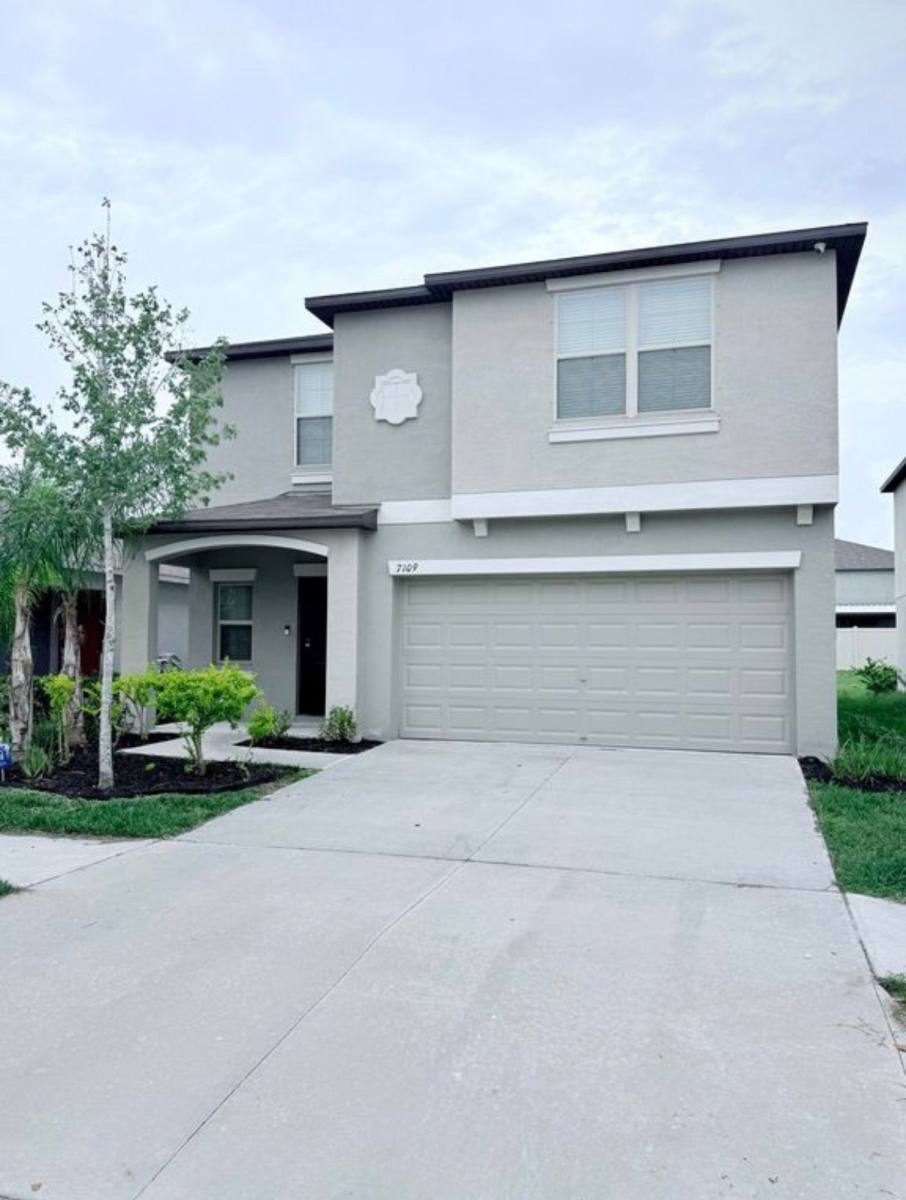 House for rent at 7109 Amelia Cove Court, Sun City Center, FL 33573
