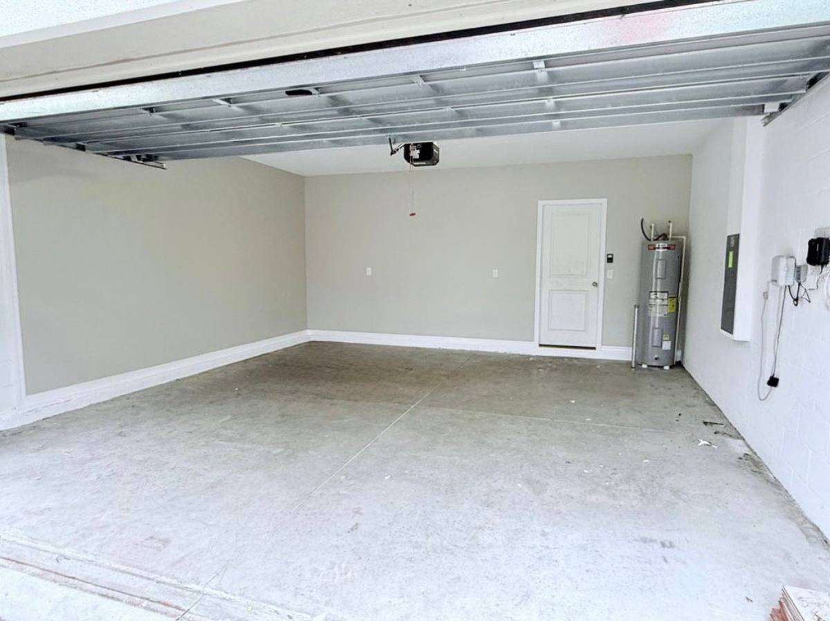 House for rent at 7109 Amelia Cove Court, Sun City Center, FL 33573