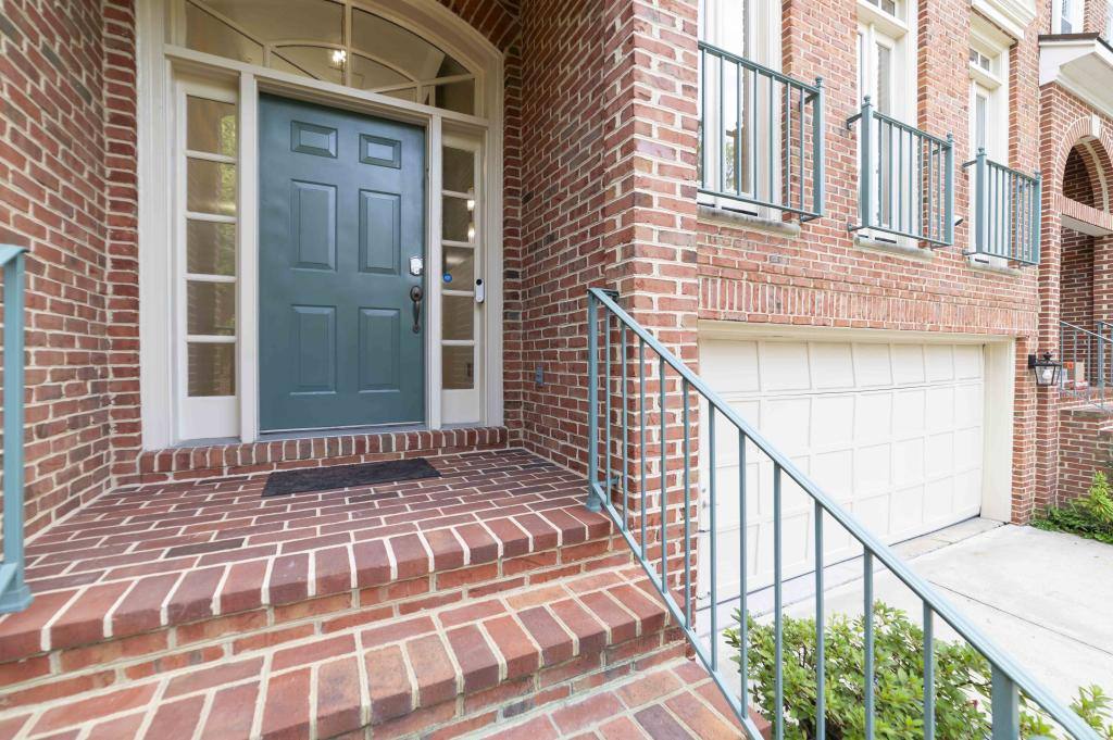 Townhouse for rent at 7704 Annandale Mains Court, Annandale, VA 22003
