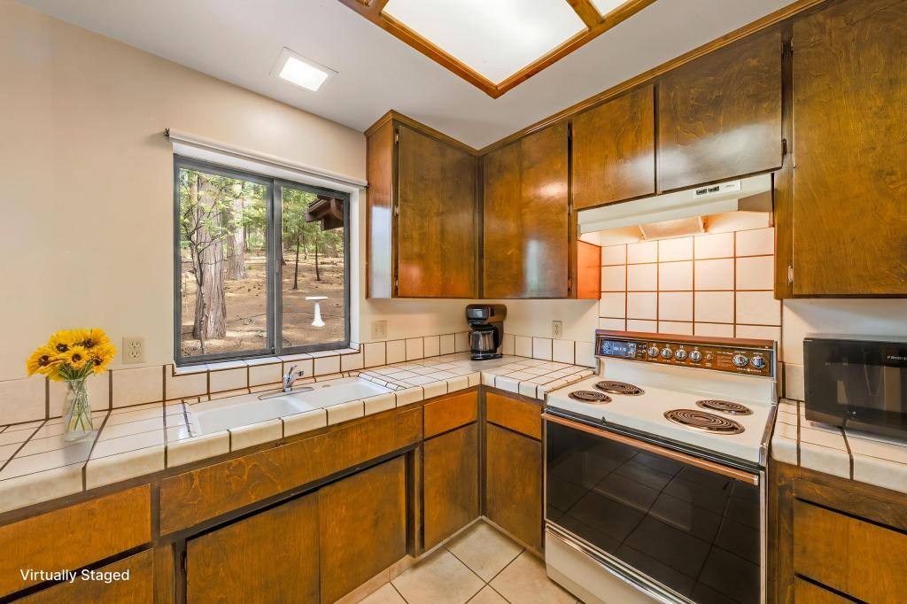 House for rent at 4949 Steelhead Lane, Pollock Pines, CA 95726