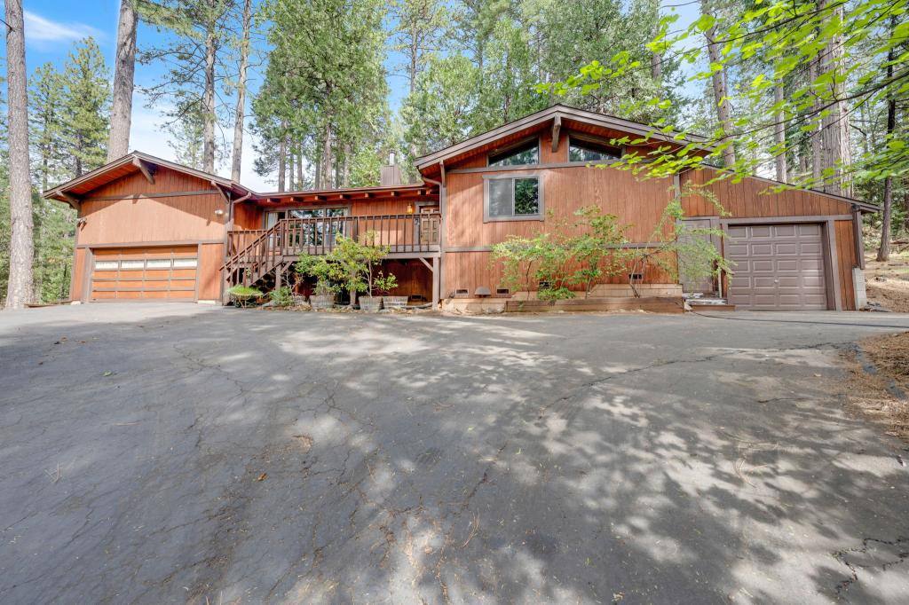 House for rent at 4949 Steelhead Lane, Pollock Pines, CA 95726