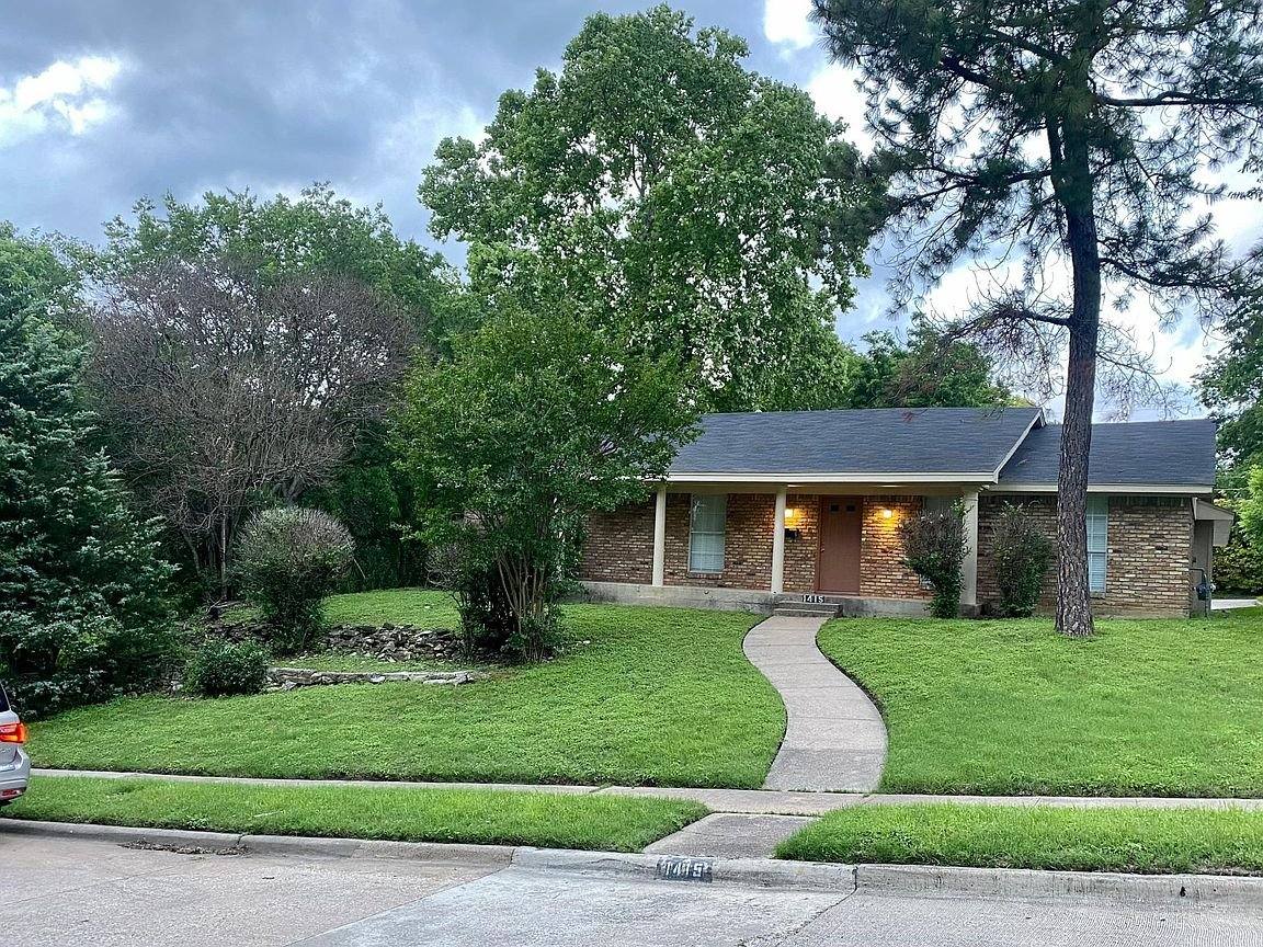 House for rent at 1415 Reynoldston Lane, Dallas, TX 75232