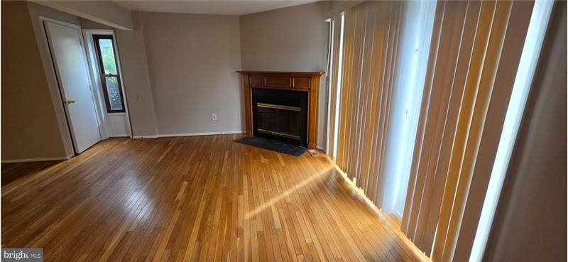 Townhouse for rent at 5870 Chipwood Court #8-01, Elkridge, MD 21075
