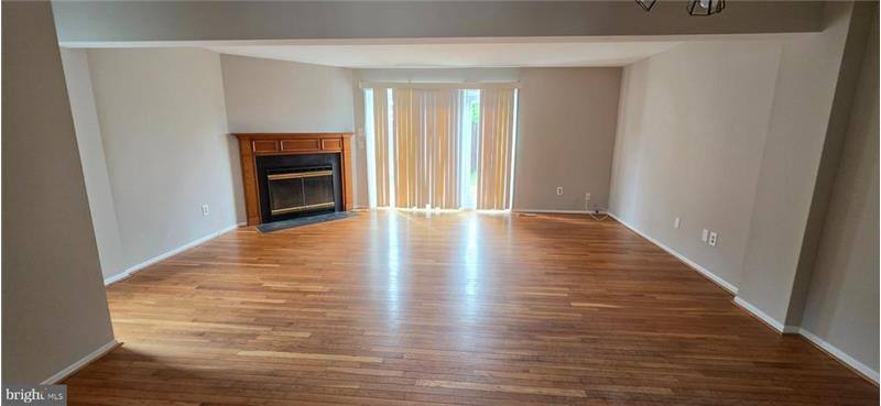Townhouse for rent at 5870 Chipwood Court #8-01, Elkridge, MD 21075