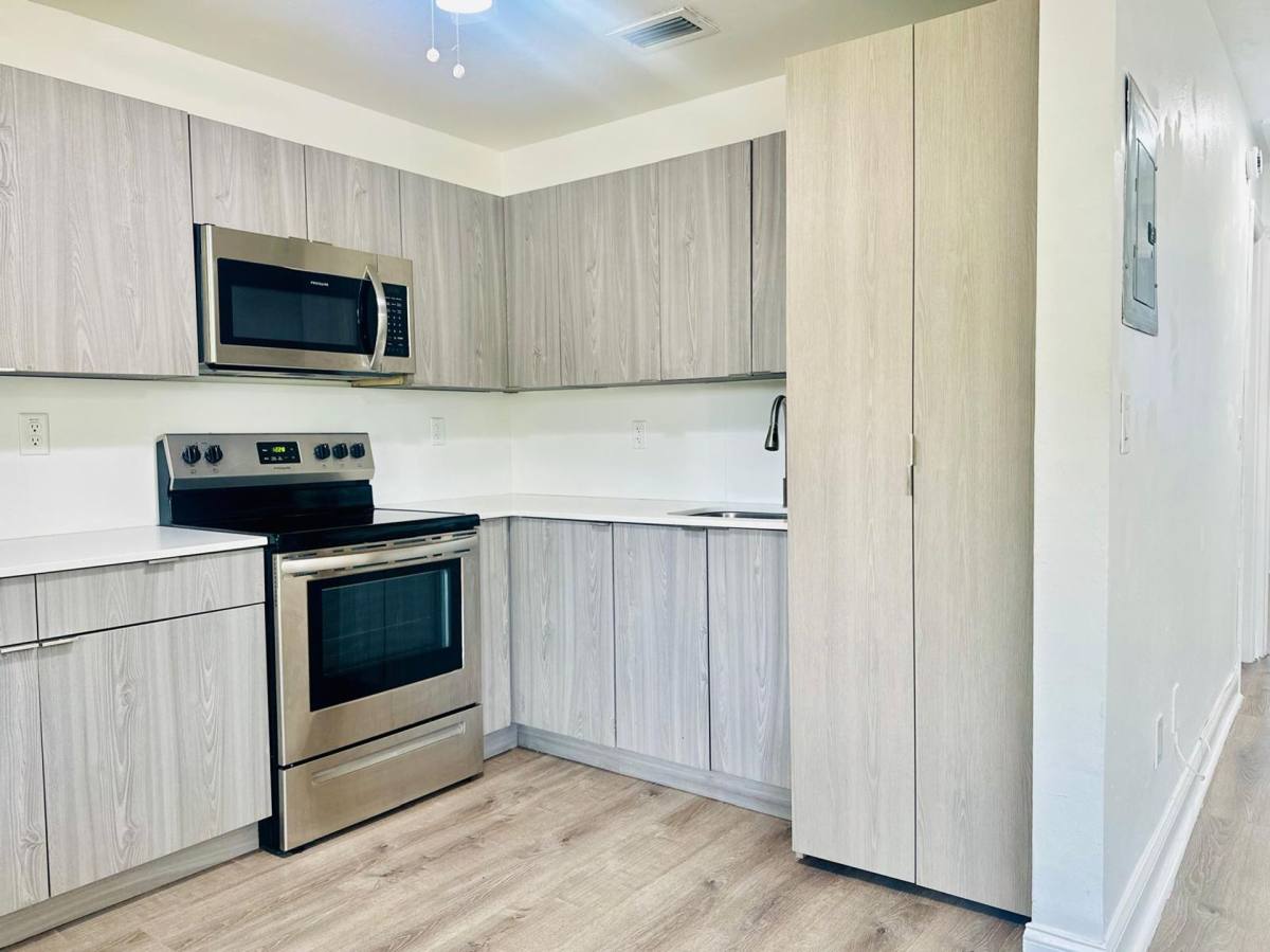 Apartment for rent at 43 Glen Royal Parkway #6, Miami, FL 33125