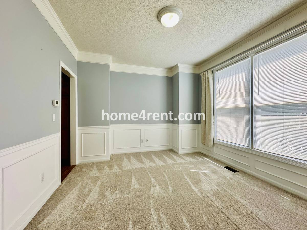House for rent at 8102 W 144th Place, Overland Park, KS 66223