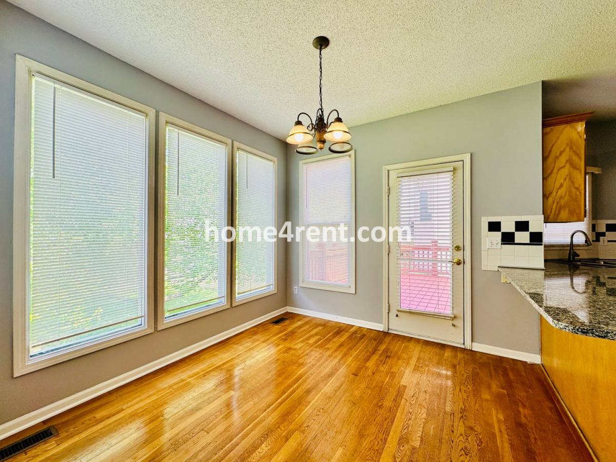House for rent at 8102 W 144th Place, Overland Park, KS 66223