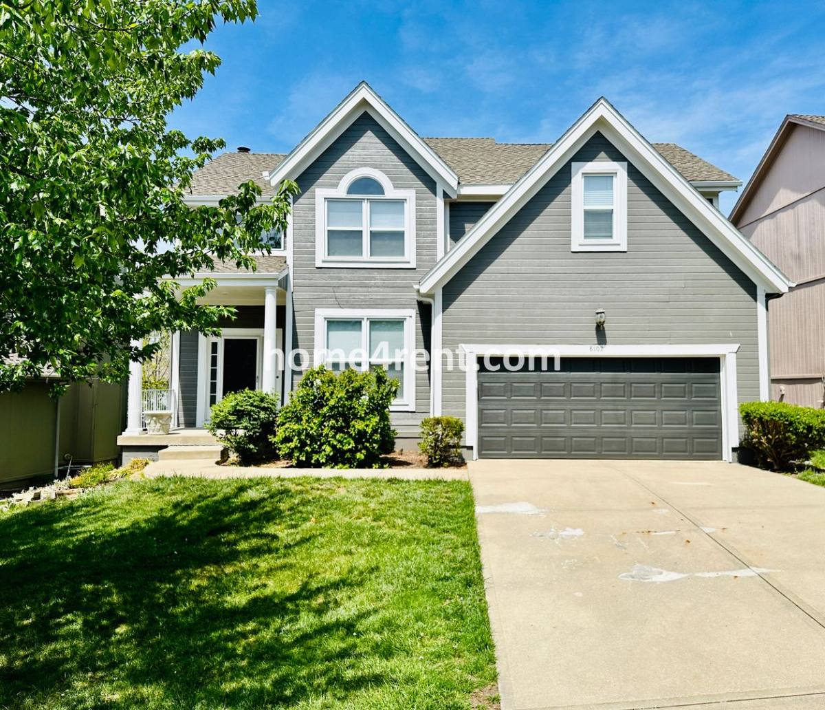 House for rent at 8102 W 144th Place, Overland Park, KS 66223