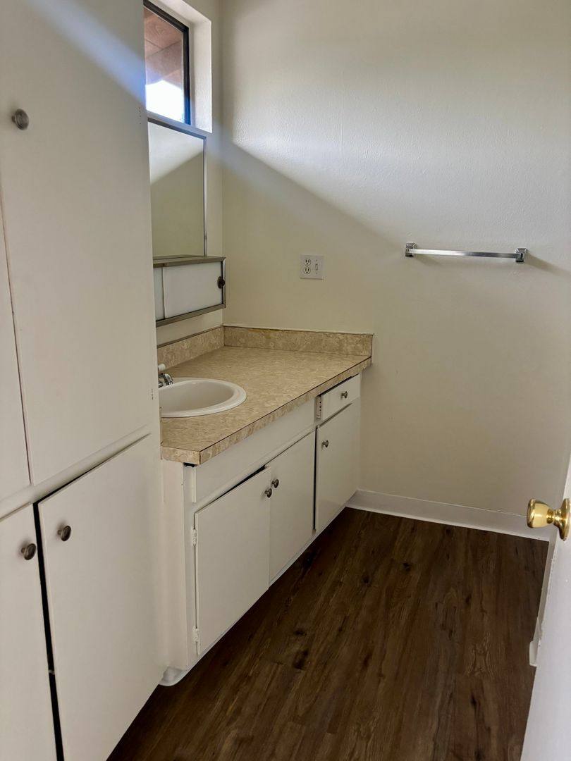 Apartment for rent at 1817 2nd St, Duarte, CA 91010