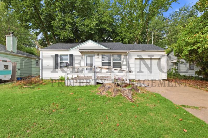 House for rent at 1115 S Waverly St, Wichita, KS 67218