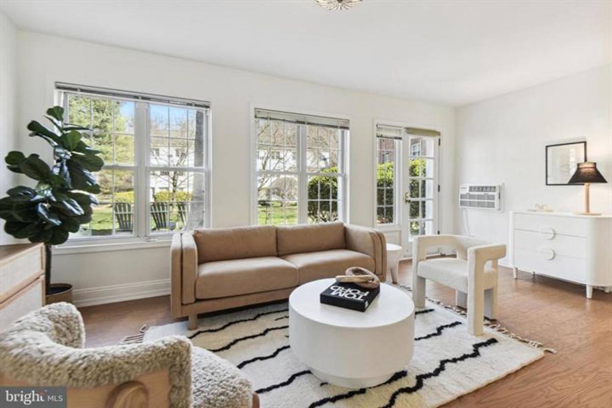 Condo for rent at 3313 Coryell Lane, Alexandria, VA 22302