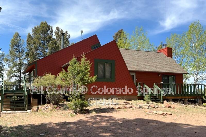 House for rent at 684 Southpark Rd, Florissant, CO 80816