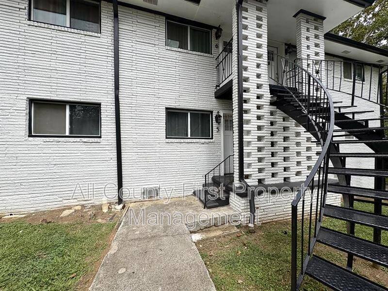 Apartment for rent at 375 James P Brawley NW #C5, Atlanta, GA 30314