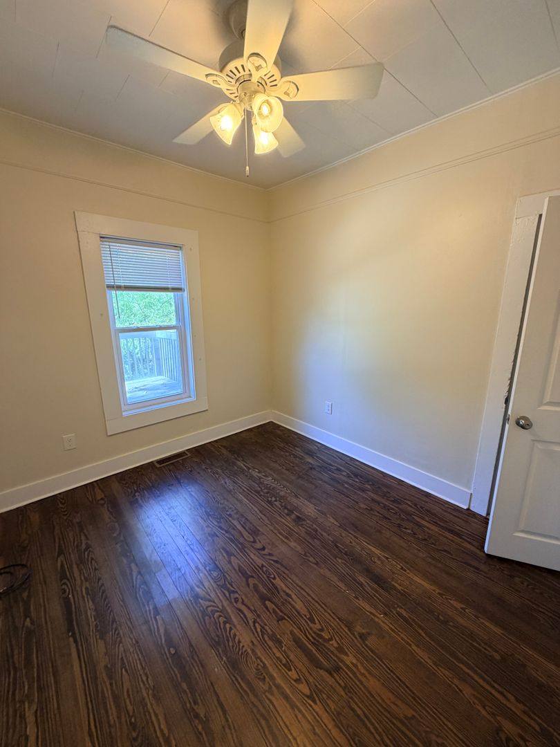 House for rent at 40 Church Rd, Asheville, NC 28804
