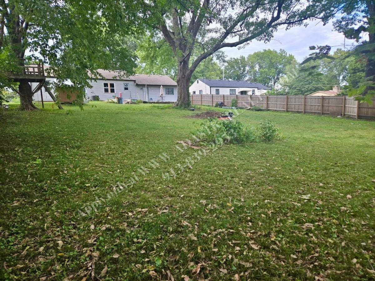 House for rent at 10219 W 56th St, Shawnee, KS 66203