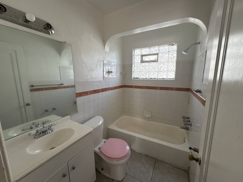 House for rent at 20242 Hickory St, Detroit, MI 48205