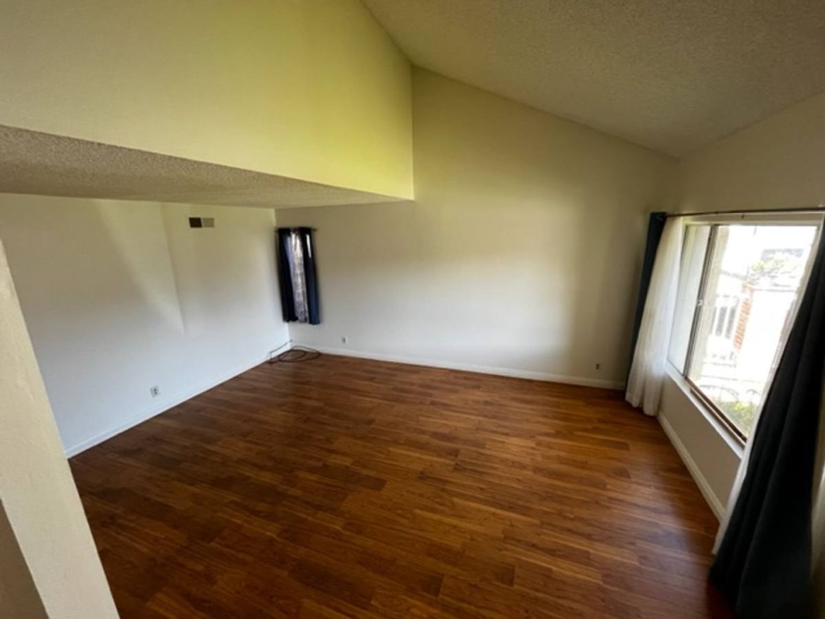 House for rent at 8871 Henton Dr, Huntington Beach, CA 92646