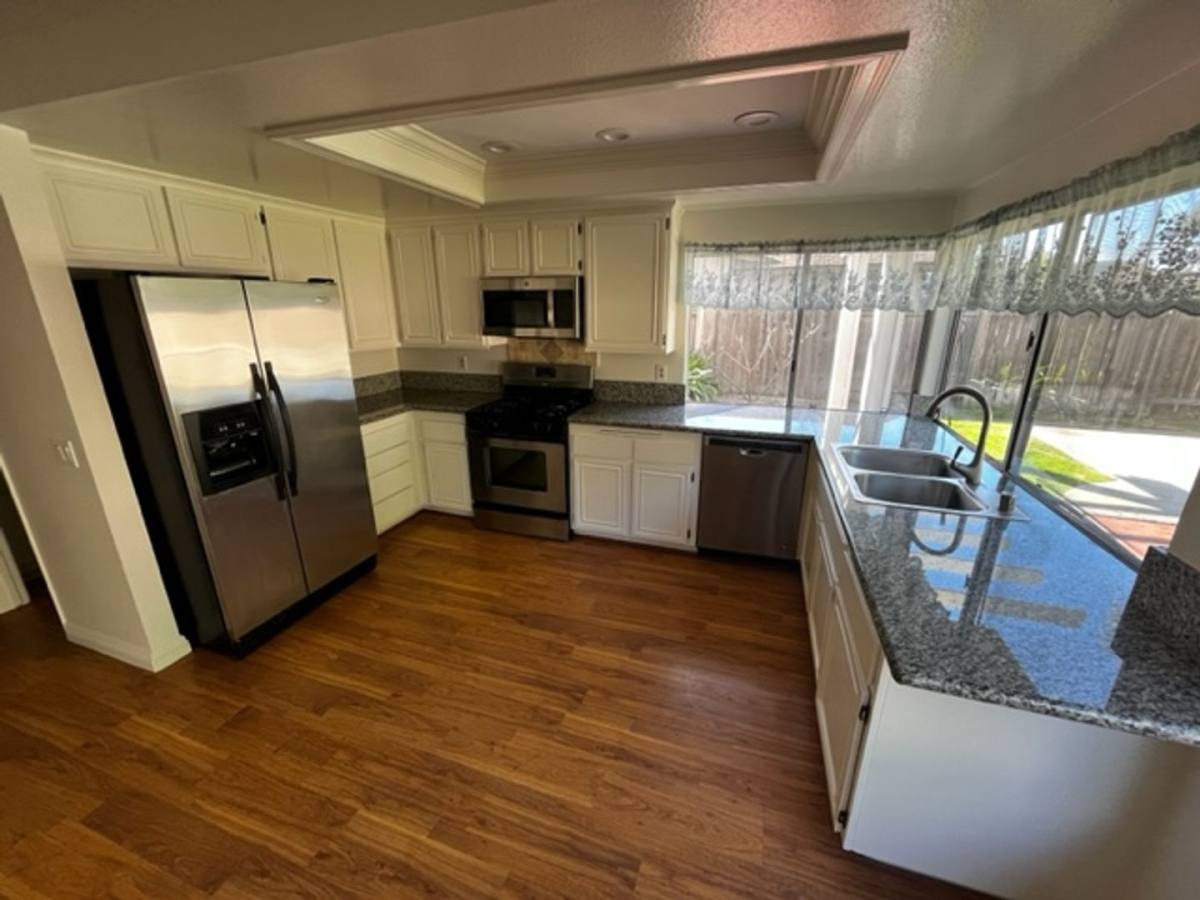 House for rent at 8871 Henton Dr, Huntington Beach, CA 92646
