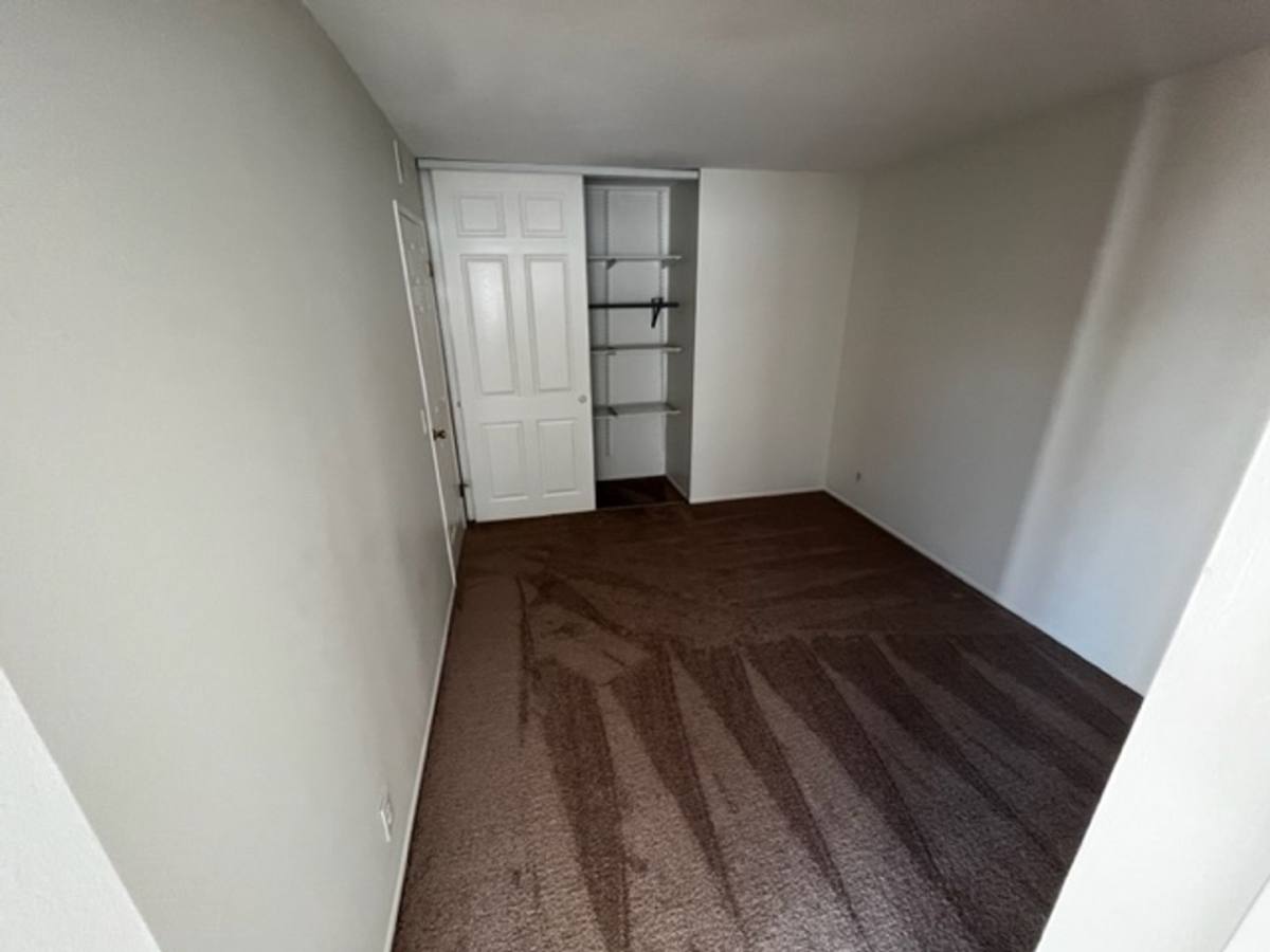 House for rent at 8871 Henton Dr, Huntington Beach, CA 92646