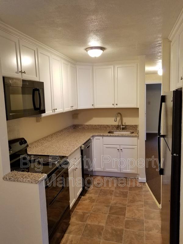 Apartment for rent at 120 N Penn St #C-7, Spring City, PA 19475