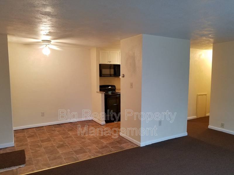 Apartment for rent at 120 N Penn St #C-7, Spring City, PA 19475