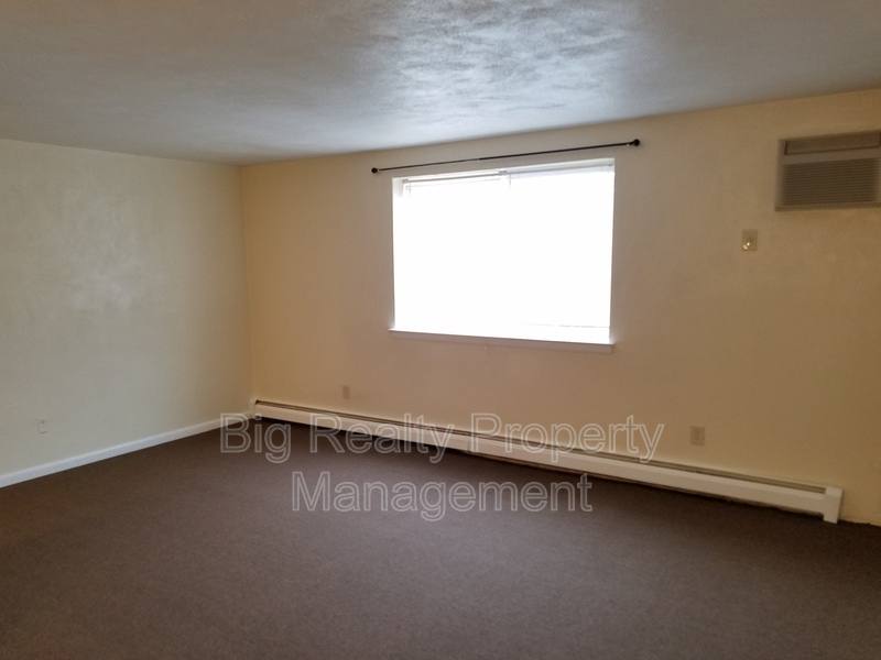 Apartment for rent at 120 N Penn St #C-7, Spring City, PA 19475